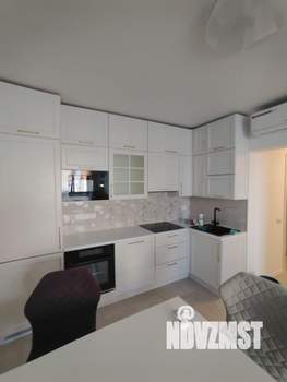 3-к квартира, вторичка, 58м2, 20/34 этаж