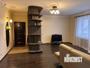 2-к квартира, вторичка, 65м2, 3/4 этаж