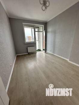3-к квартира, вторичка, 76м2, 28/32 этаж