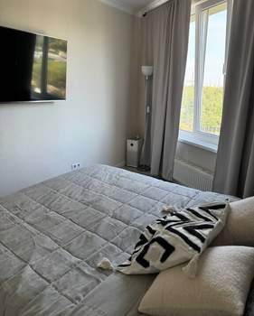 2-к квартира, вторичка, 57м2, 13/33 этаж