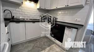 2-к квартира, вторичка, 63м2, 1/10 этаж