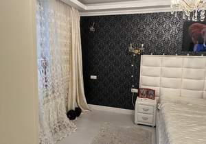 4-к квартира, вторичка, 130м2, 10/25 этаж