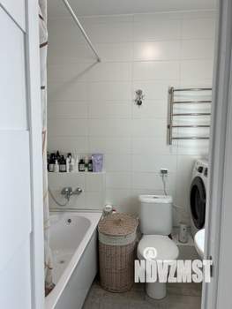 1-к квартира, вторичка, 42м2, 32/33 этаж