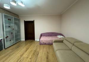 2-к квартира, вторичка, 70м2, 6/25 этаж