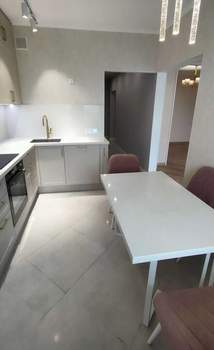 2-к квартира, вторичка, 70м2, 17/25 этаж