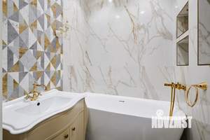 3-к квартира, вторичка, 100м2, 5/5 этаж