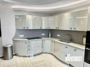 3-к квартира, вторичка, 109м2, 18/18 этаж