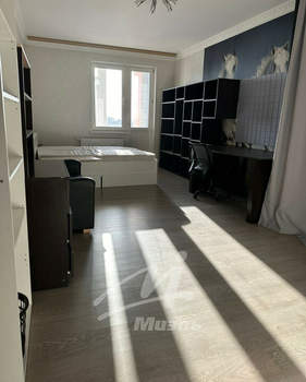 4-к квартира, вторичка, 105м2, 25/25 этаж