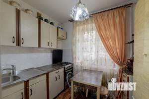 2-к квартира, вторичка, 43м2, 1/9 этаж