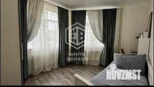 2-к квартира, вторичка, 63м2, 1/10 этаж