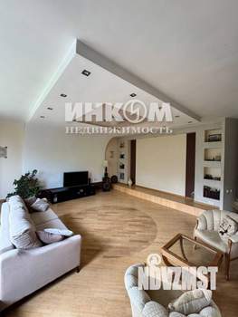 3-к квартира, вторичка, 107м2, 3/4 этаж