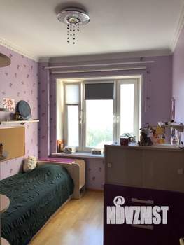 4-к квартира, вторичка, 142м2, 4/6 этаж