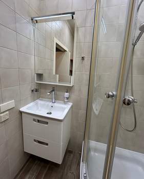 Студия квартира, вторичка, 42м2, 6/23 этаж