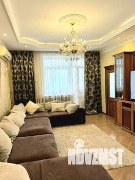 4-к квартира, вторичка, 166м2, 8/8 этаж