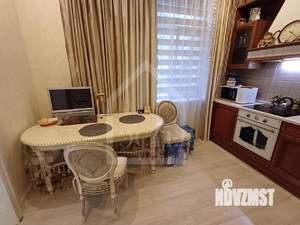 4-к квартира, вторичка, 117м2, 1/4 этаж