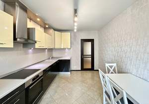 2-к квартира, вторичка, 71м2, 14/22 этаж