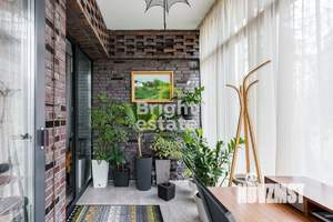 3-к квартира, вторичка, 121м2, 1/8 этаж