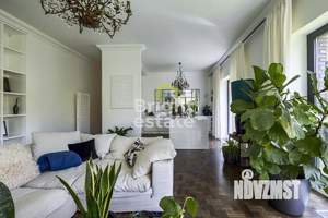 4-к квартира, вторичка, 154м2, 2/8 этаж