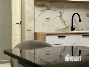 2-к квартира, вторичка, 64м2, 1/20 этаж