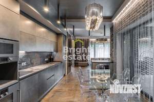 3-к квартира, вторичка, 112м2, 1/4 этаж