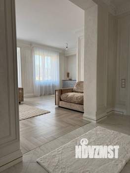 3-к квартира, вторичка, 82м2, 2/30 этаж