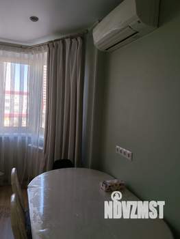 3-к квартира, вторичка, 76м2, 6/27 этаж