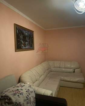 2-к квартира, вторичка, 64м2, 8/17 этаж