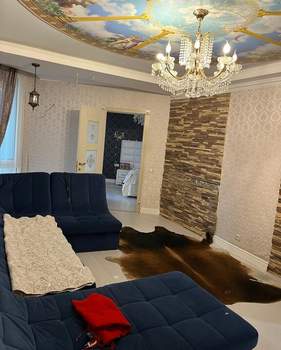 4-к квартира, вторичка, 130м2, 10/25 этаж
