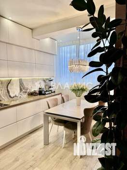 2-к квартира, вторичка, 95м2, 24/25 этаж