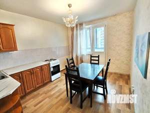 3-к квартира, вторичка, 98м2, 13/17 этаж