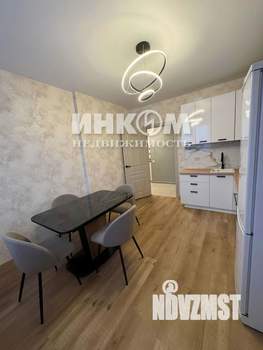 2-к квартира, вторичка, 64м2, 1/18 этаж