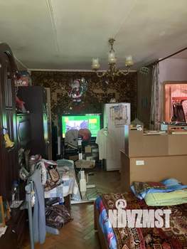 2-к квартира, вторичка, 43м2, 1/4 этаж