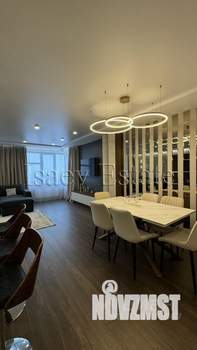 4-к квартира, вторичка, 144м2, 38/44 этаж