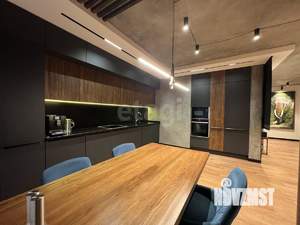 3-к квартира, вторичка, 107м2, 5/18 этаж