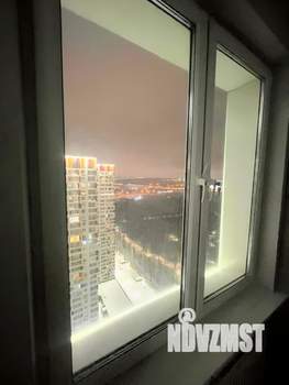2-к квартира, вторичка, 58м2, 32/32 этаж