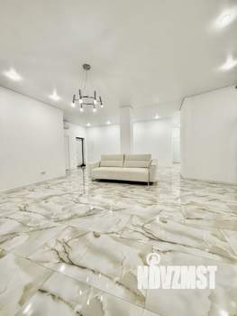 3-к квартира, вторичка, 112м2, 1/10 этаж