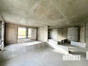 3-к квартира, вторичка, 84м2, 3/25 этаж