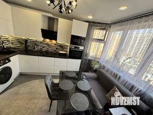 3-к квартира, вторичка, 76м2, 8/17 этаж