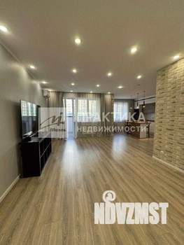 3-к квартира, вторичка, 104м2, 3/17 этаж