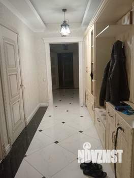 4-к квартира, вторичка, 130м2, 10/24 этаж