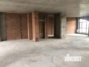 4-к квартира, вторичка, 165м2, 5/5 этаж