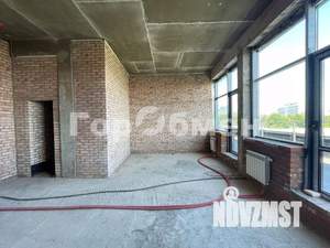 3-к квартира, вторичка, 132м2, 7/7 этаж