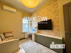 3-к квартира, вторичка, 133м2, 1/3 этаж