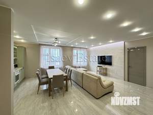 3-к квартира, вторичка, 84м2, 42/44 этаж