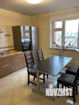 3-к квартира, вторичка, 77м2, 21/25 этаж