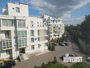 3-к квартира, вторичка, 90м2, 4/4 этаж