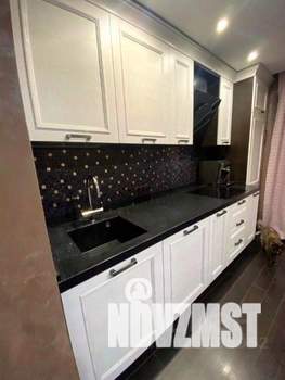 3-к квартира, вторичка, 74м2, 8/17 этаж