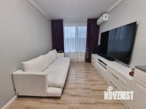 4-к квартира, вторичка, 80м2, 11/35 этаж