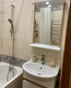 3-к квартира, вторичка, 100м2, 5/5 этаж