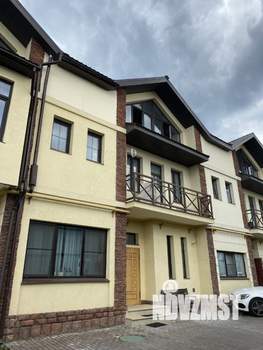 3-к квартира, вторичка, 110м2, 3/3 этаж